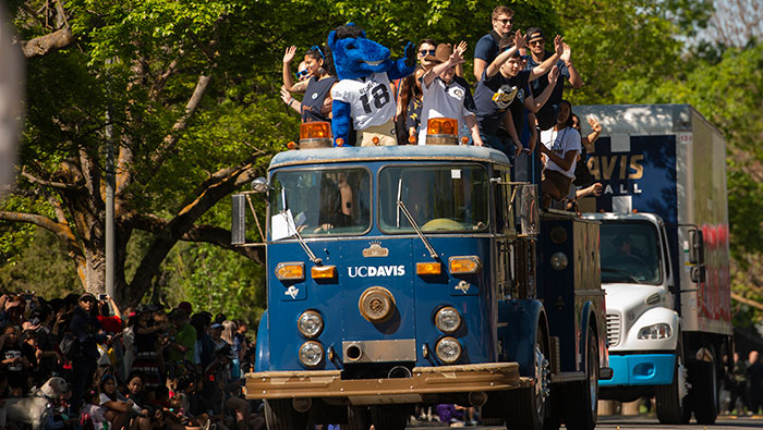 Old firetruck and Gunrock in the 2019 Picnic Day parade