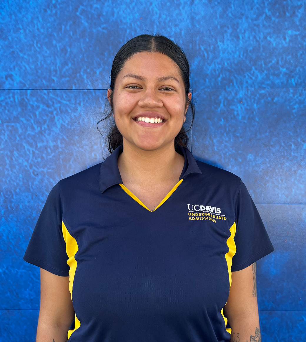 Heidi-Aleman-Jimenez-tour-guide-uc-davis