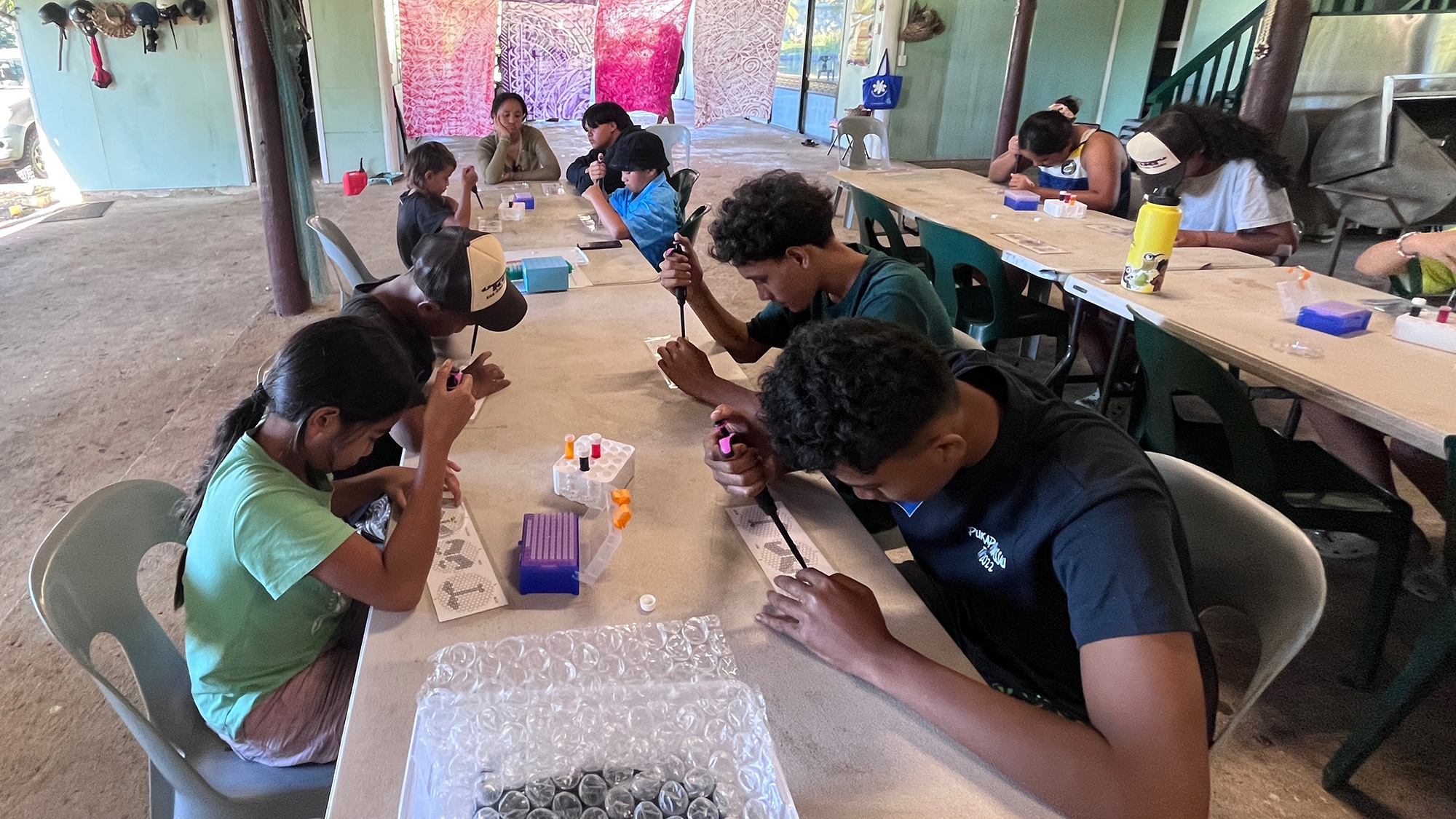 members of Kōrero O Te ‘Ōrau, where participants ranging from 8 to 25 years old learn skills such as how to measure photosynthesis and how to extract DNA.