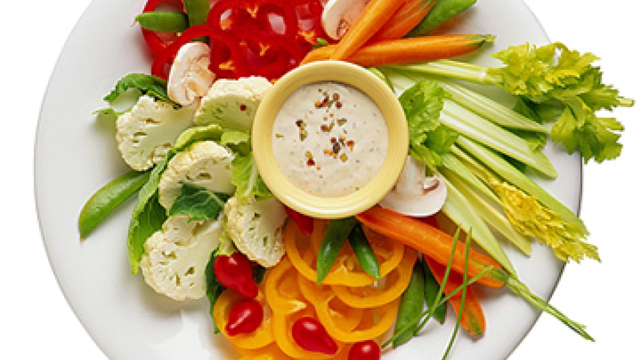 Photo: Plate of vegetables with dip