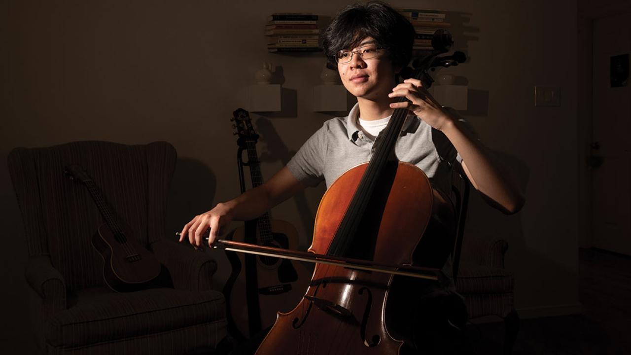 A student plays the cello