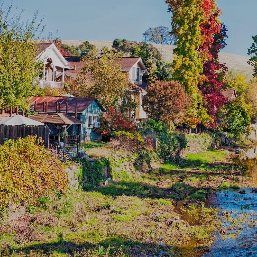 A view of Sutter Creek, California